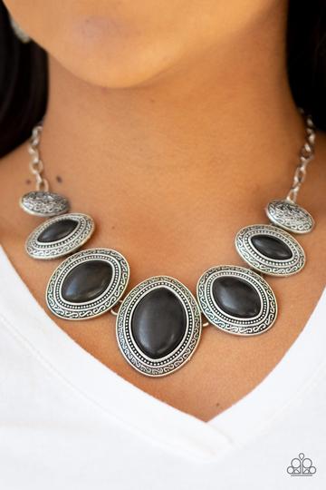 Paparazzi Sierra Serenity - Black