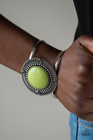 Paparazzi Tribal Pop - Green