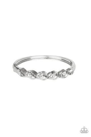 Paparazzi Infinite Sparkle - Silver