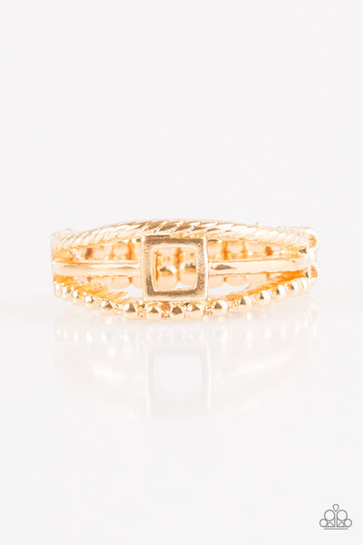 Paparazzi A Square Deal - Gold