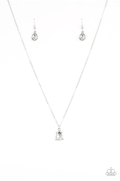 Paparazzi Classy Classicist - White Necklace