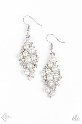 Paparazzi Famous Fashion - White