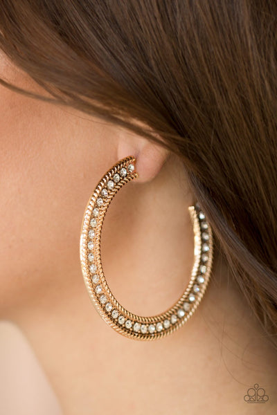 Paparazzi Haute Mama - Gold
