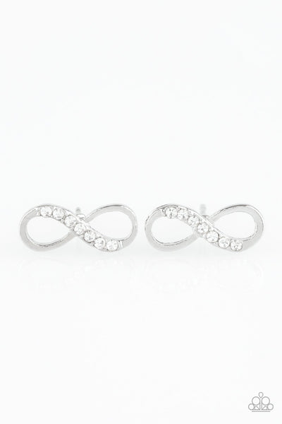 Paparazzi Never-Ending Elegance - White