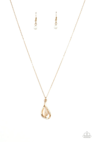 Paparazzi Tell Me A Love Story - Gold Necklace