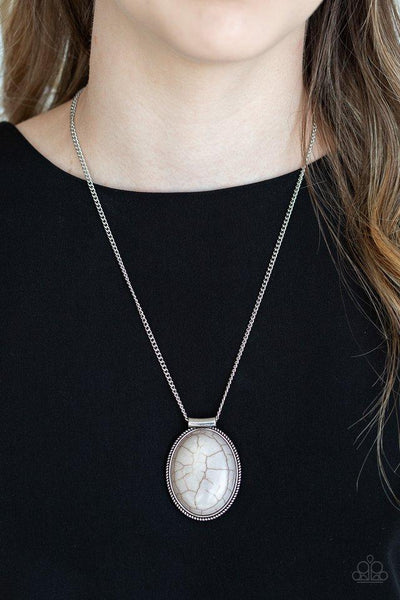 Paparazzi Southwest Showdown - Silver Necklace