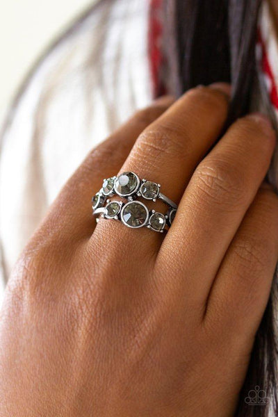Paparazzi Interstellar Fashion - Silver