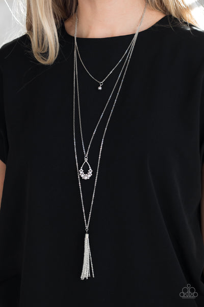 Paparazzi Be Fancy - Silver Necklace
