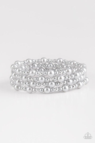 Paparazzi Classic Confidence - Silver