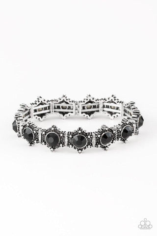 Paparazzi Strut Your Stuff - Black