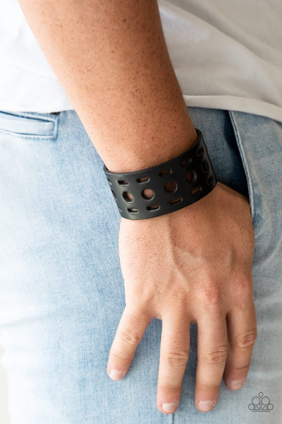 Paparazzi Free RANGER - Black