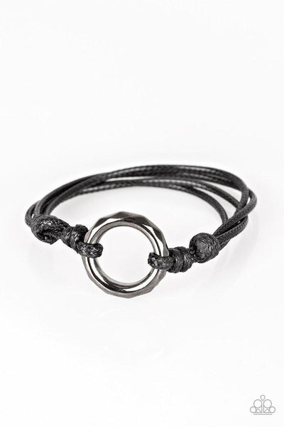 Paparazzi Urban Outsider - Black