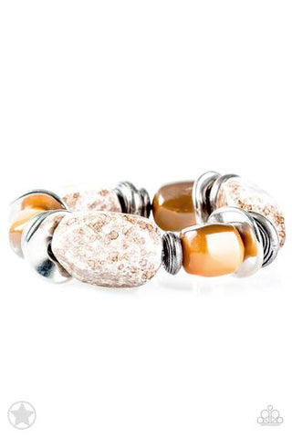 Paparazzi Glaze of Glory - Peach/Brown