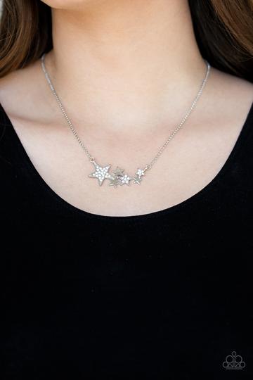 Paparazzi Rising Starlet - White