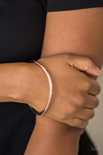 Paparazzi Awesomely Asymmetrical - Rose Gold