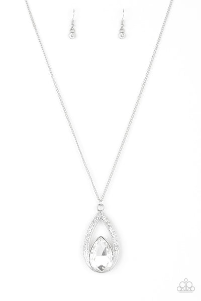 Paparazzi Notorious Noble - White Necklace