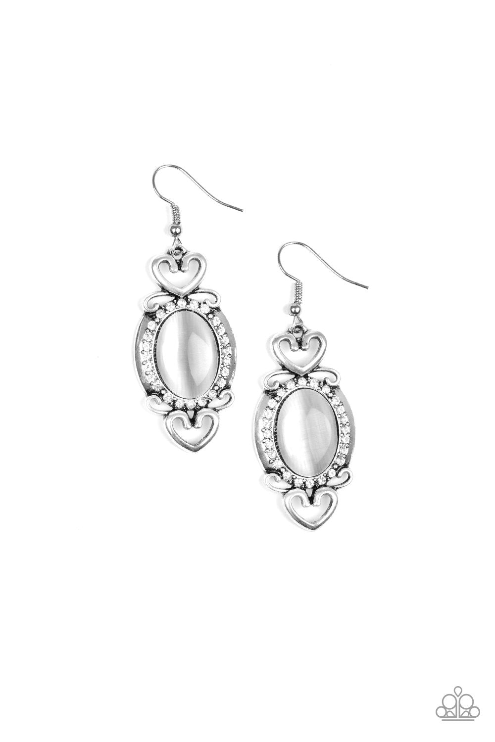 Paparazzi Port Royal Princess - White Earrings