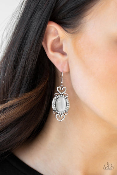 Paparazzi Port Royal Princess - White Earrings