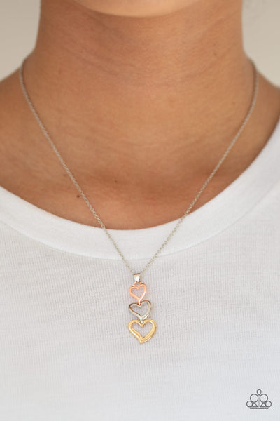 Paparazzi Hearts Aflutter - Multi