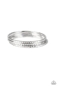 Paparazzi Casually Couture - Silver