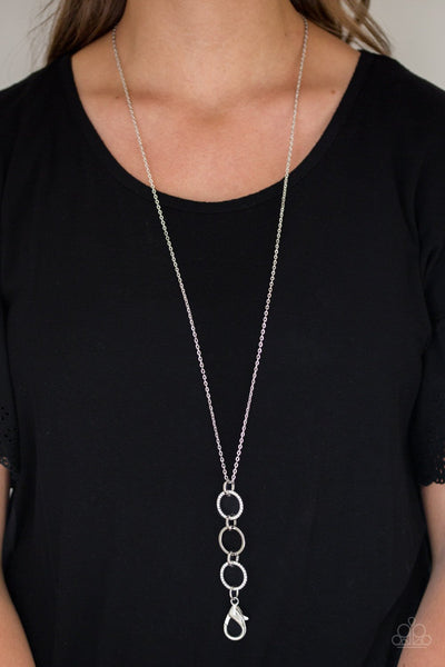Paparazzi Diva In Diamonds Lanyard - White