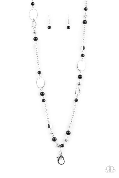Paparazzi Serenely Springtime - Black