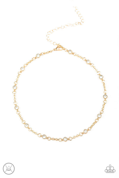 Paparazzi Stunningly Stunning - Gold