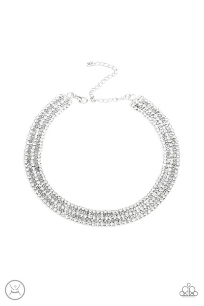 Paparazzi Full Reign - White
