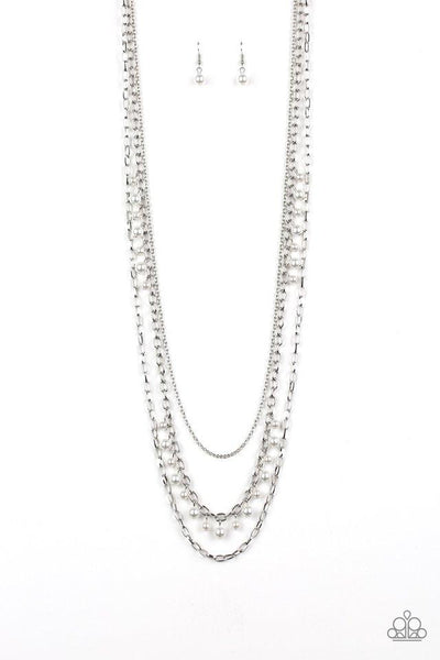 Paparazzi Pearl Pageant - White