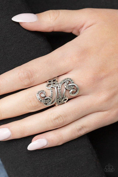 Paparazzi Waltzing Wonders - Silver