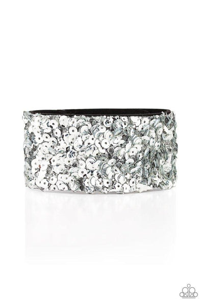 Paparazzi Starry Sequins - Silver