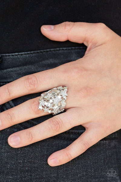 Paparazzi Star-tacular, Star-tacular - White