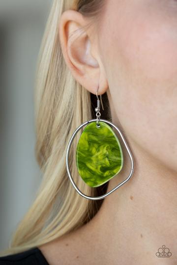 Paparazzi HAUTE Toddy - Green Earrings