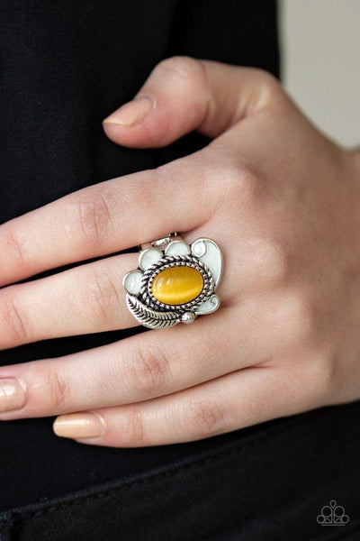 Paparazzi Fairytale Magic - Yellow