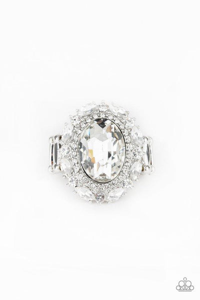 Paparazzi Show Glam - White