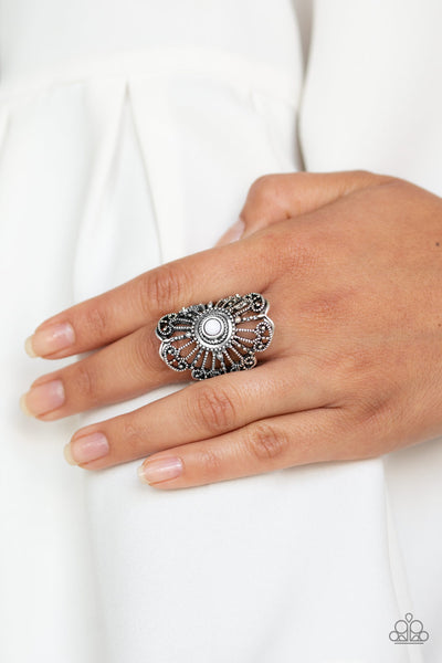 Paparazzi Adrift - White Ring