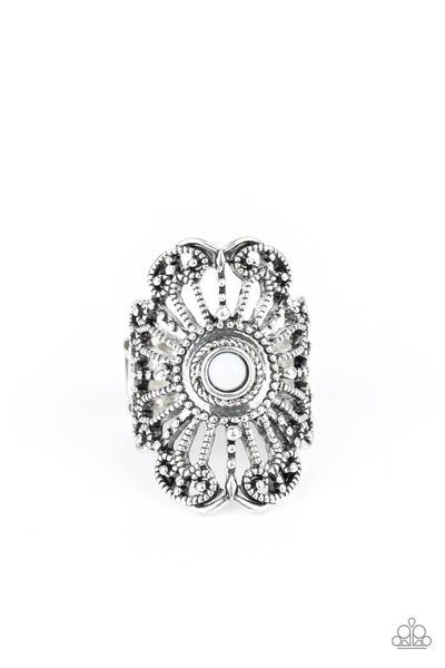Paparazzi Adrift - White Ring