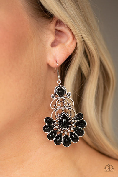 Paparazzi Paradise Parlor - Black