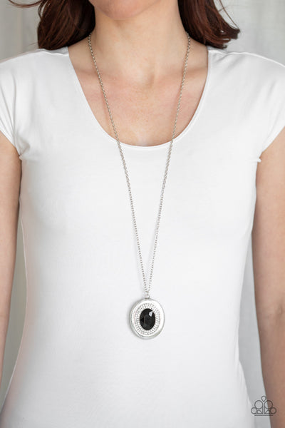 Paparazzi Castle Couture - Black Necklace