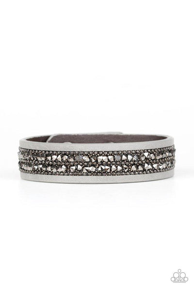 Paparazzi Crunch Time - Silver