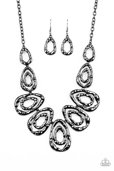 Paparazzi Terra Couture - Black