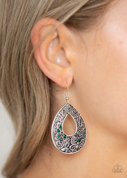 Paparazzi Botanical Butterfly - Green