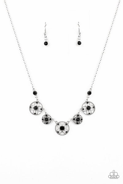Paparazzi Floral Florescence - Black