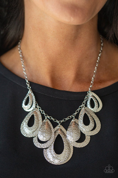 Paparazzi Teardrop Tempest - Silver