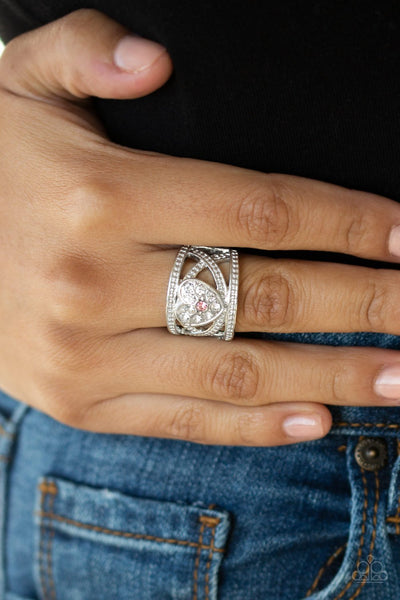 Paparazzi Sweetly Sweetheart - Pink