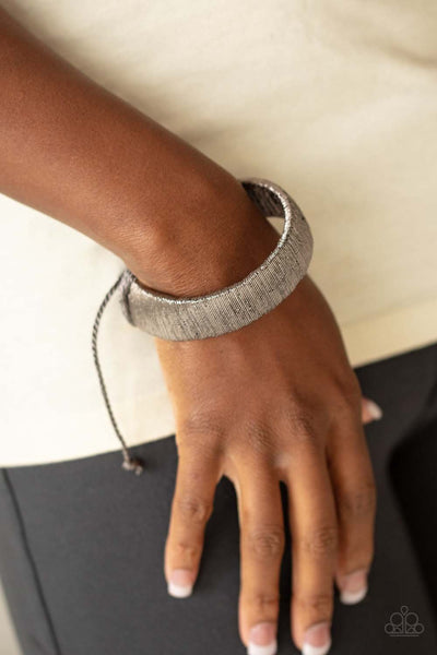 Paparazzi In A Flash - Black Bracelet