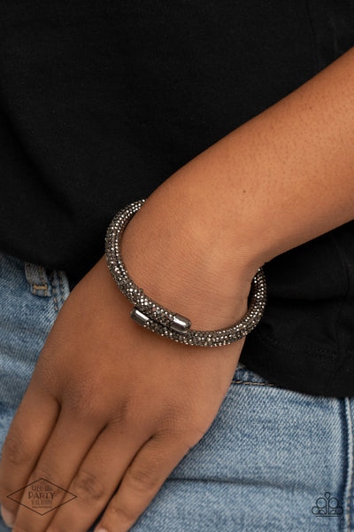 Paparazzi Stageworthy Sparkle - Black Bracelet
