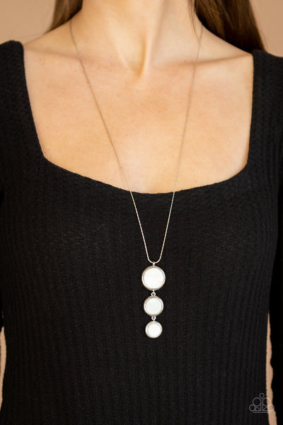 Paparazzi Summer Shores - White Necklace