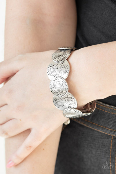Paparazzi Pleasantly Posy - Silver