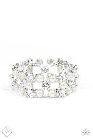 Paparazzi Diamonds and Debutantes - White